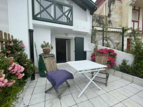 Appartement Hendaye, 1 pièce, 4 personnes - FR-1-104-143